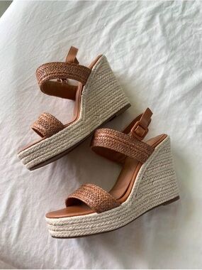 Espadrille Wedge Sandals in Tan and Cream